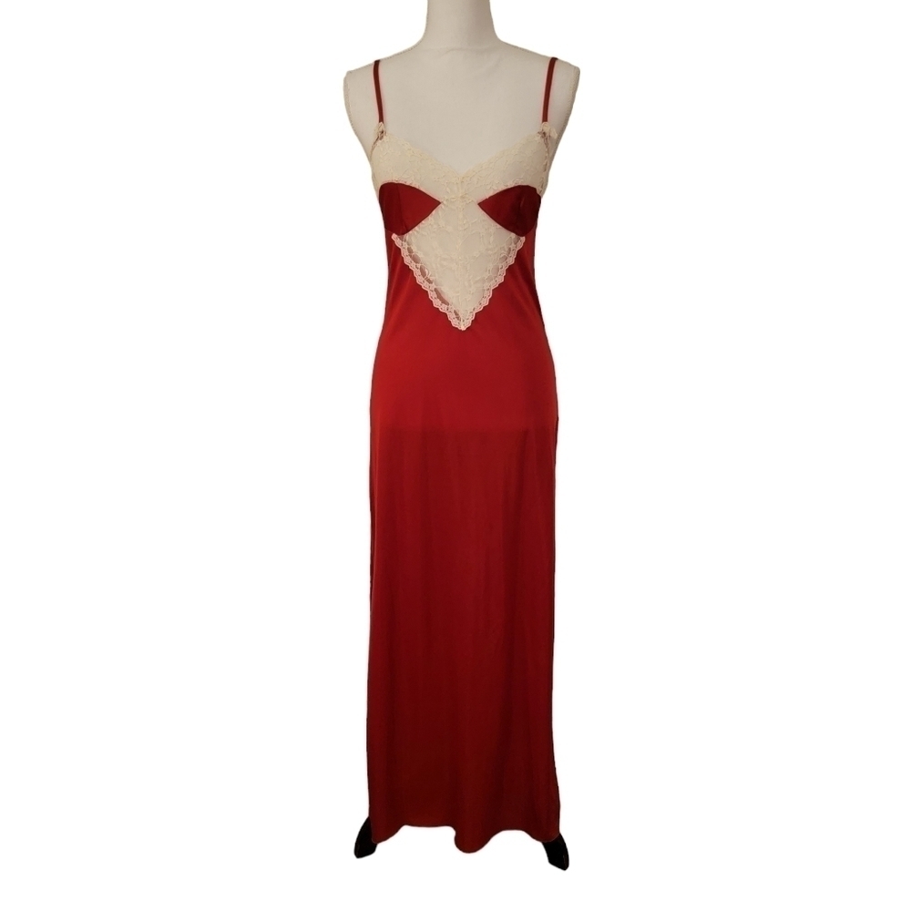 Vintage nightgown